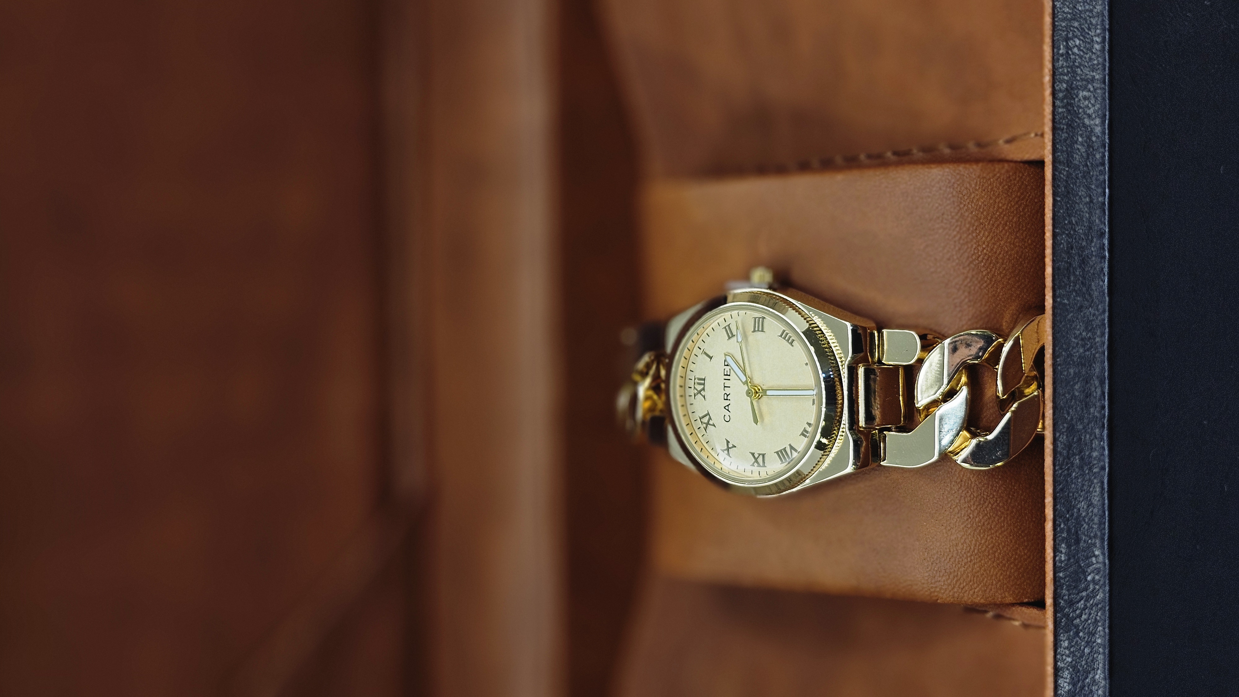 ساعت CARTIER