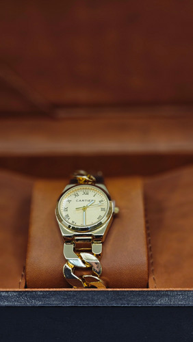 ساعت CARTIER
