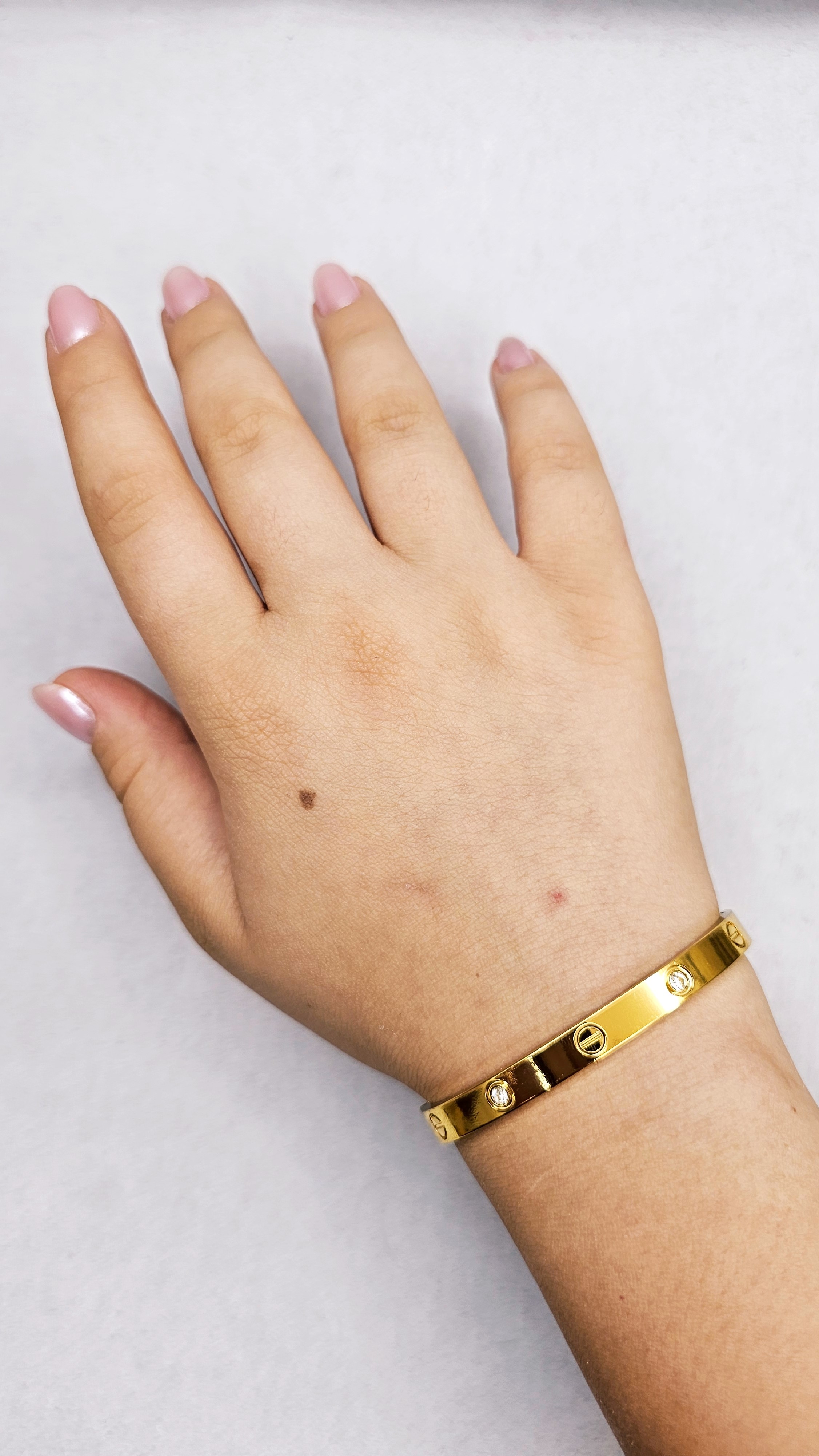 بنگل کارتیر نگین دار CARTIER