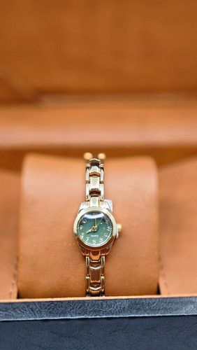 ساعت QUARTZ